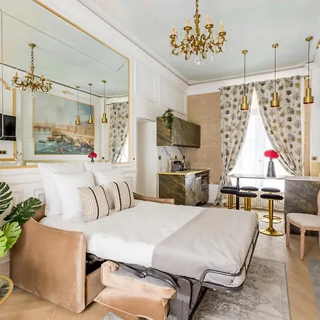 Luxury 2 Bedrooms 1 Bathroom With Shower Apartment-madeleine * Parigi
